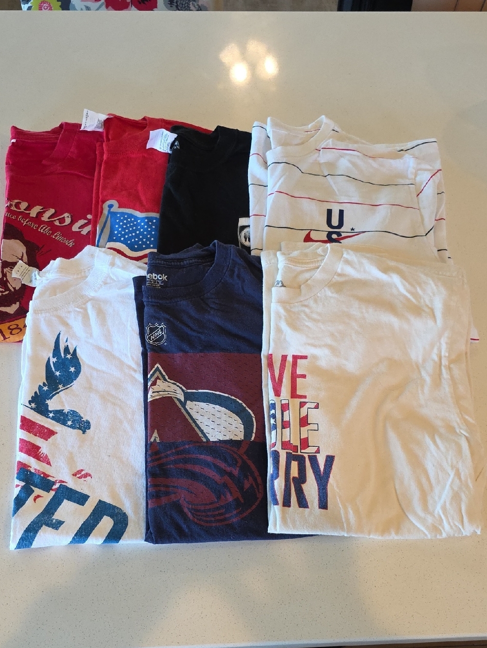 Nike Mixed Short Sleeve Tee Lot - Red, White, Black, Navy